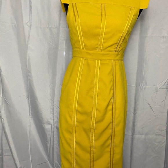 Vince Camuto dress - Picture 6 of 6